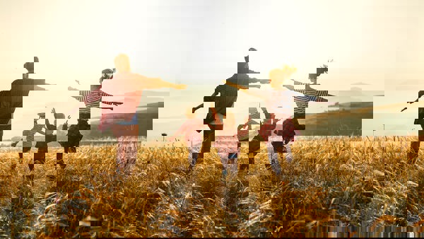 NUTRIRE IL WELFARE. Nuovi percorsi per raggiungere il benessere di persone e imprese.